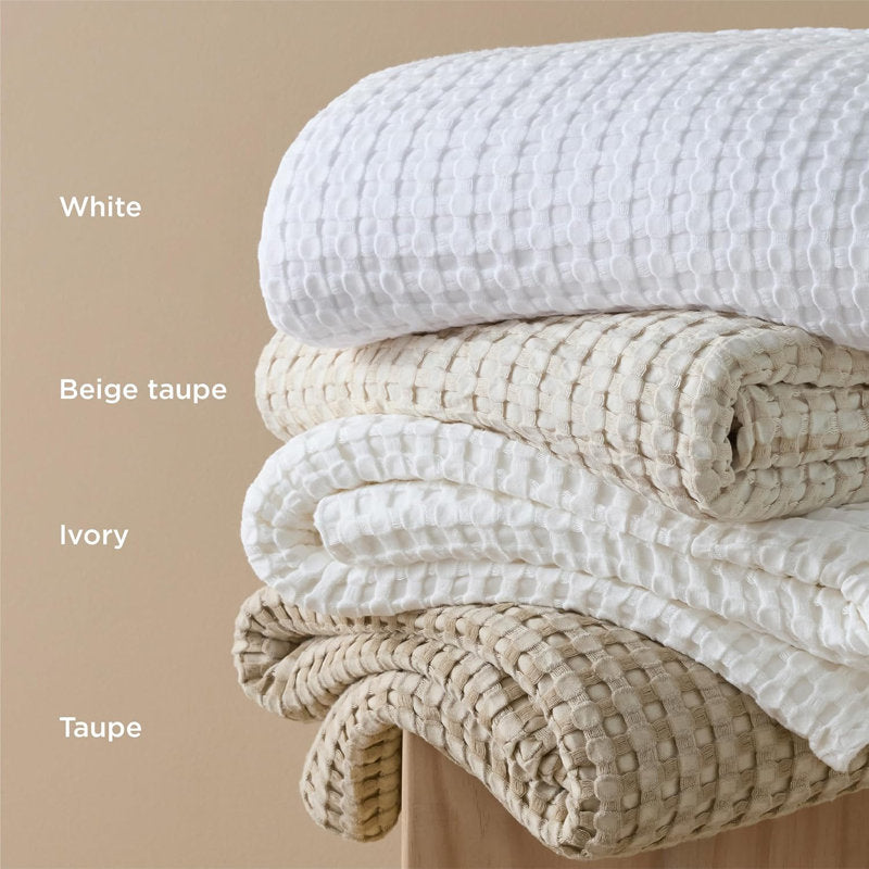 Cooling Waffle Blanket - Cotton & Bamboo Blend for All Seasons