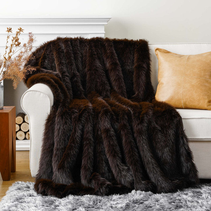 Luxury Faux Fur Throw Blanket - Soft Plush Velvet for Bed & Sofa