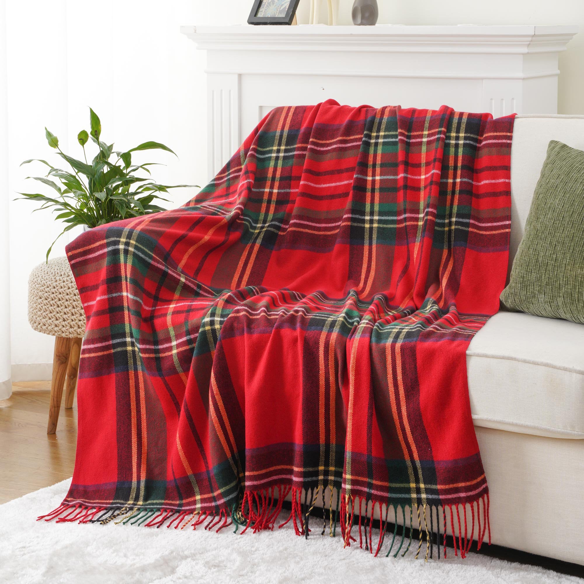 Buffalo Plaid Throw Blanket - Soft Cashmere-Feel Acrylic Farmhouse Wrap