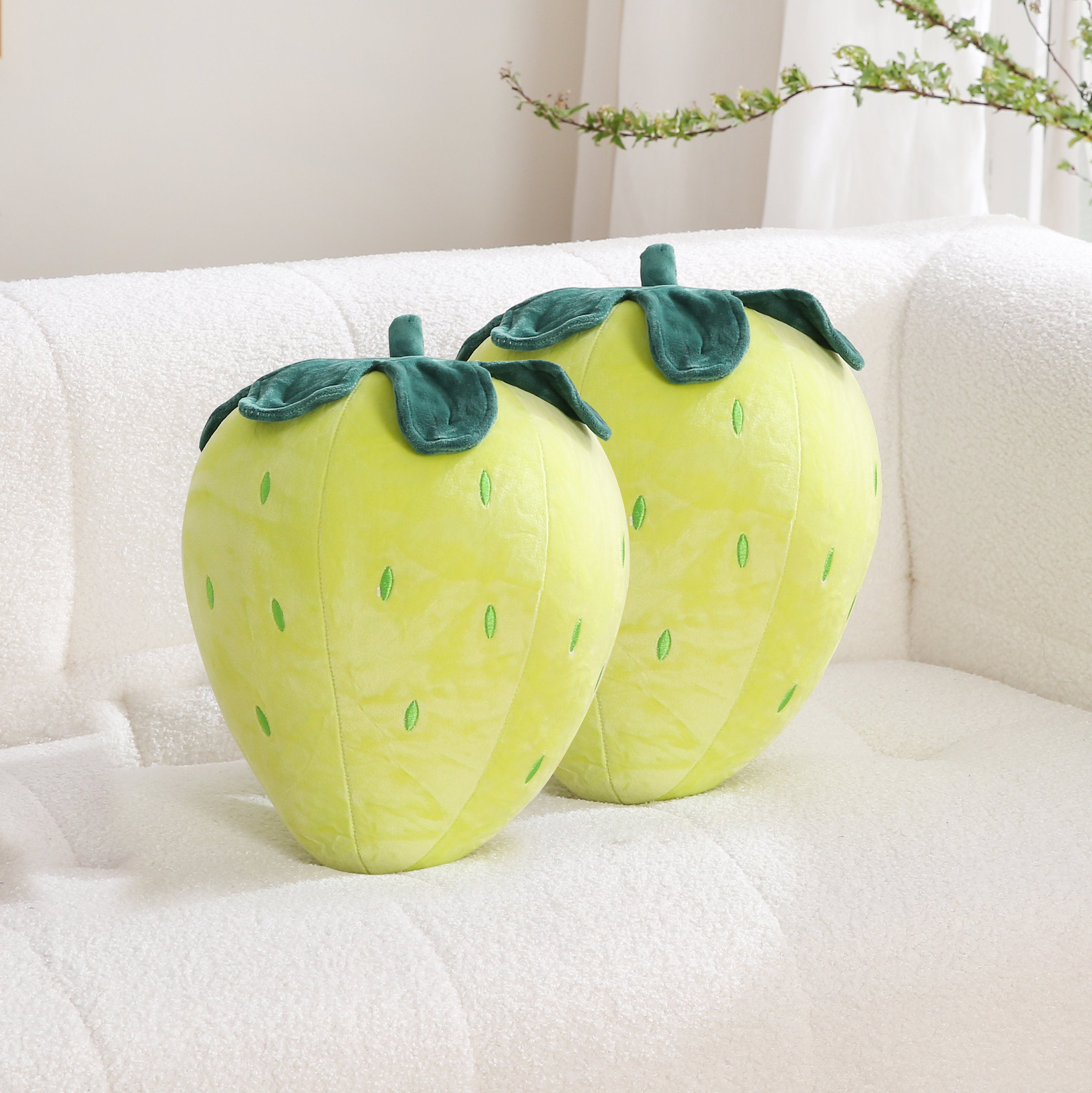 Strawberry Decorative Pillows Velvet Fruit Cushions for Couch Decor