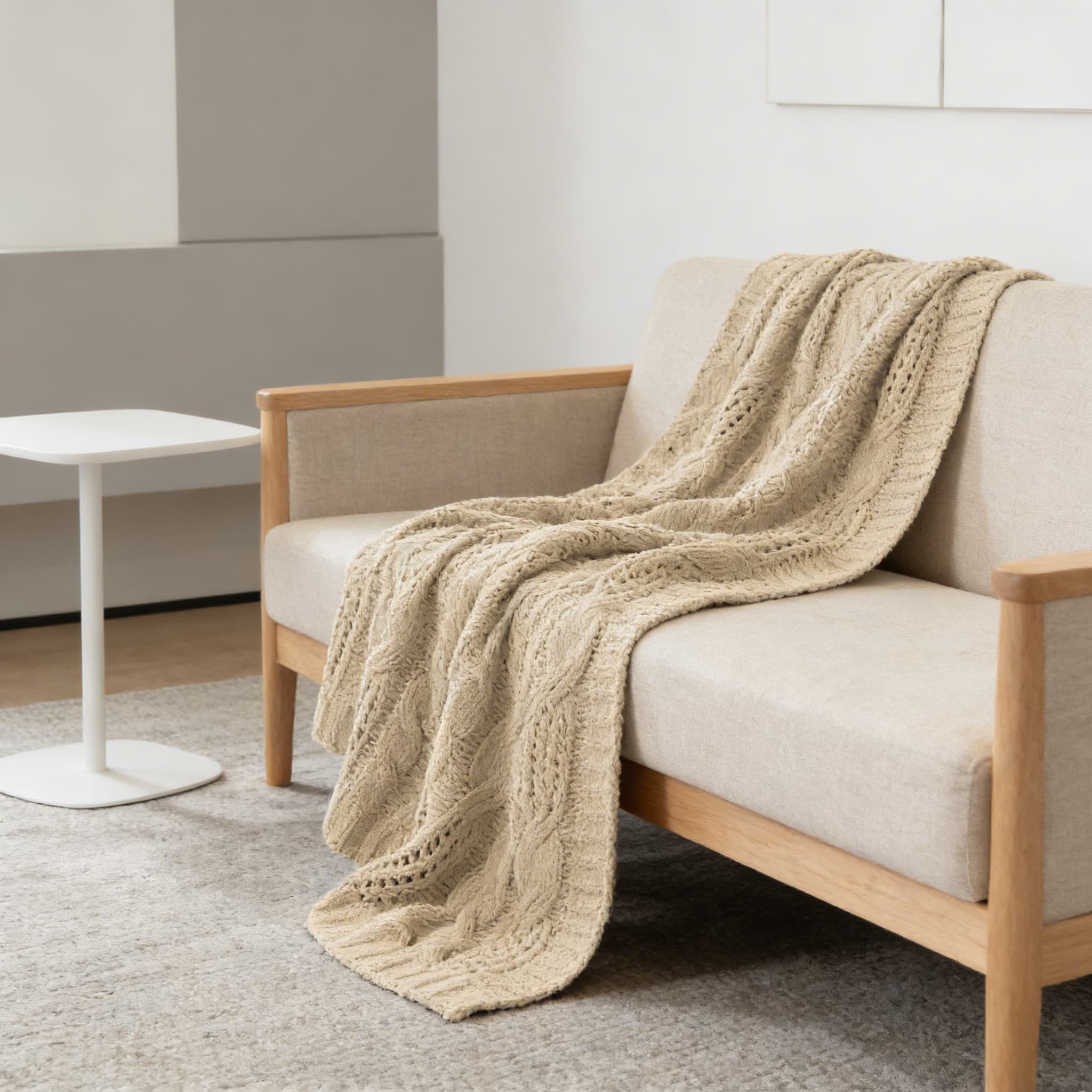 Chunky Cable Knit Throw Blanket - Soft Chenille for Couch & Bed Decor