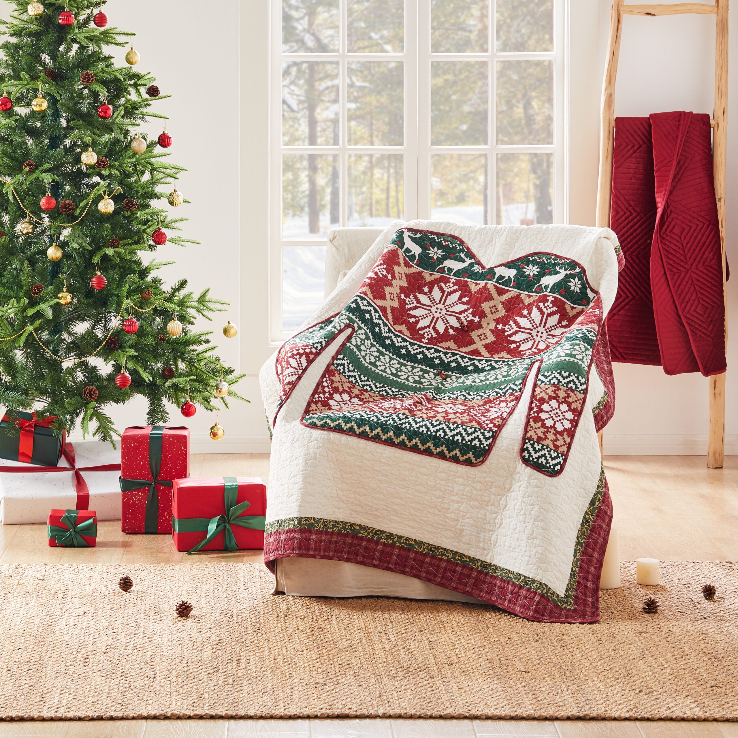 Holiday Quilted Throw Blanket - Cotton Ugly Sweater Fair Isle Design